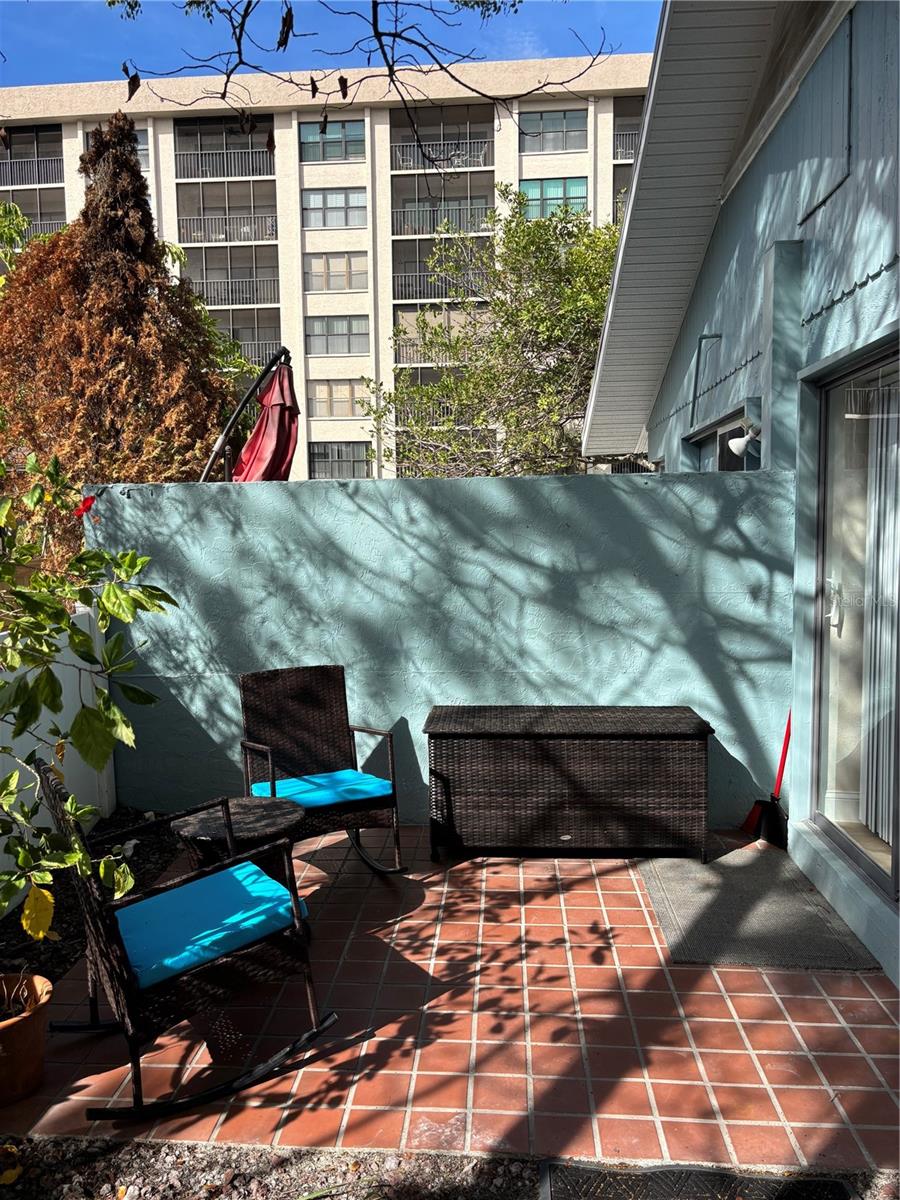 170 Roosevelt Unit 5, Sarasota, FL 34236