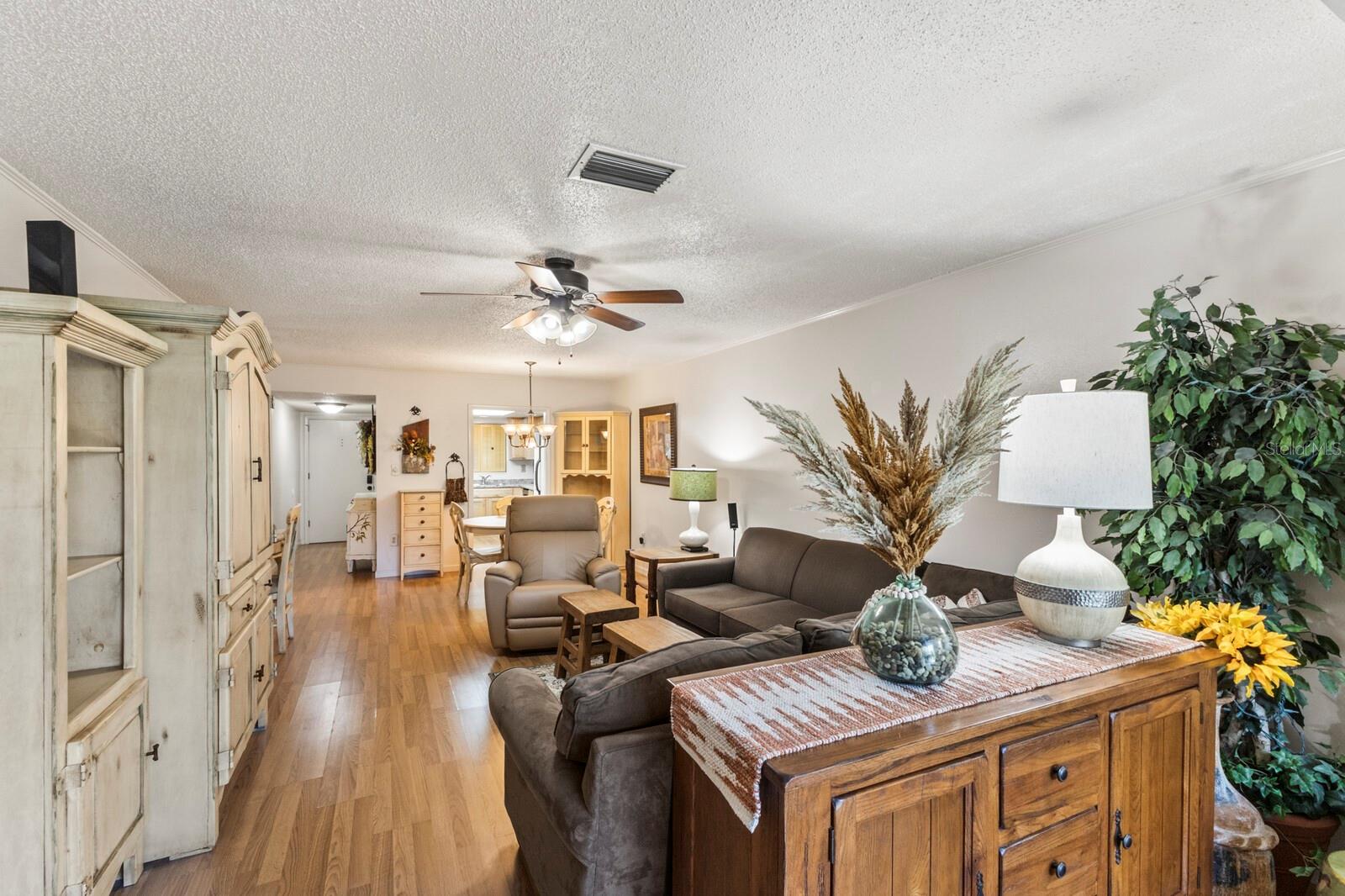4015 Lake Bayshore Unit 108, Bradenton, FL 34205