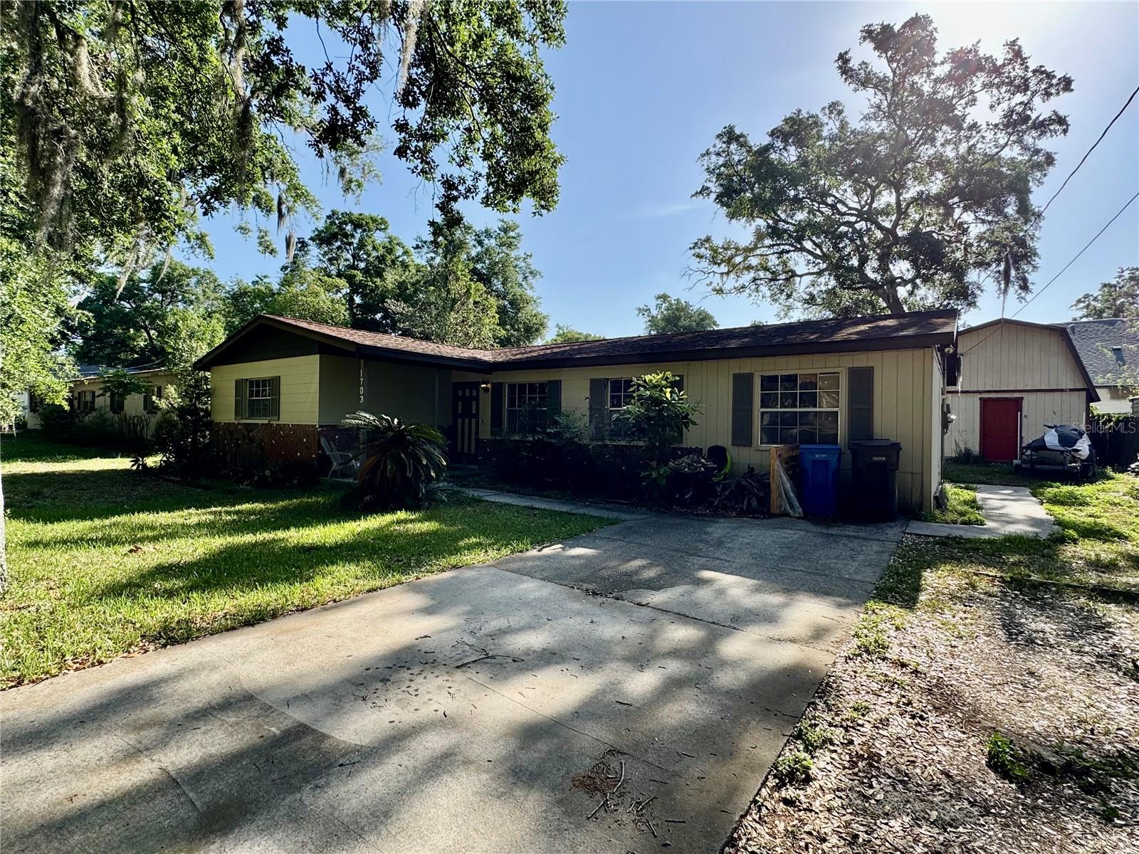 1703 Taylor, Brandon, FL 33510