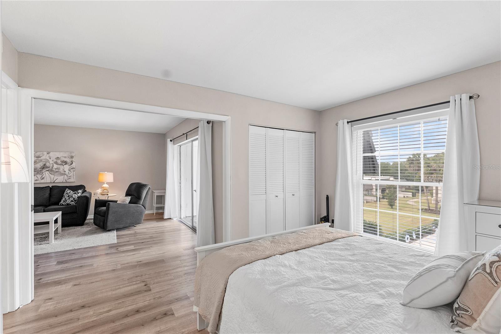 8703 Bardmoor Unit 305, Seminole, FL 33777