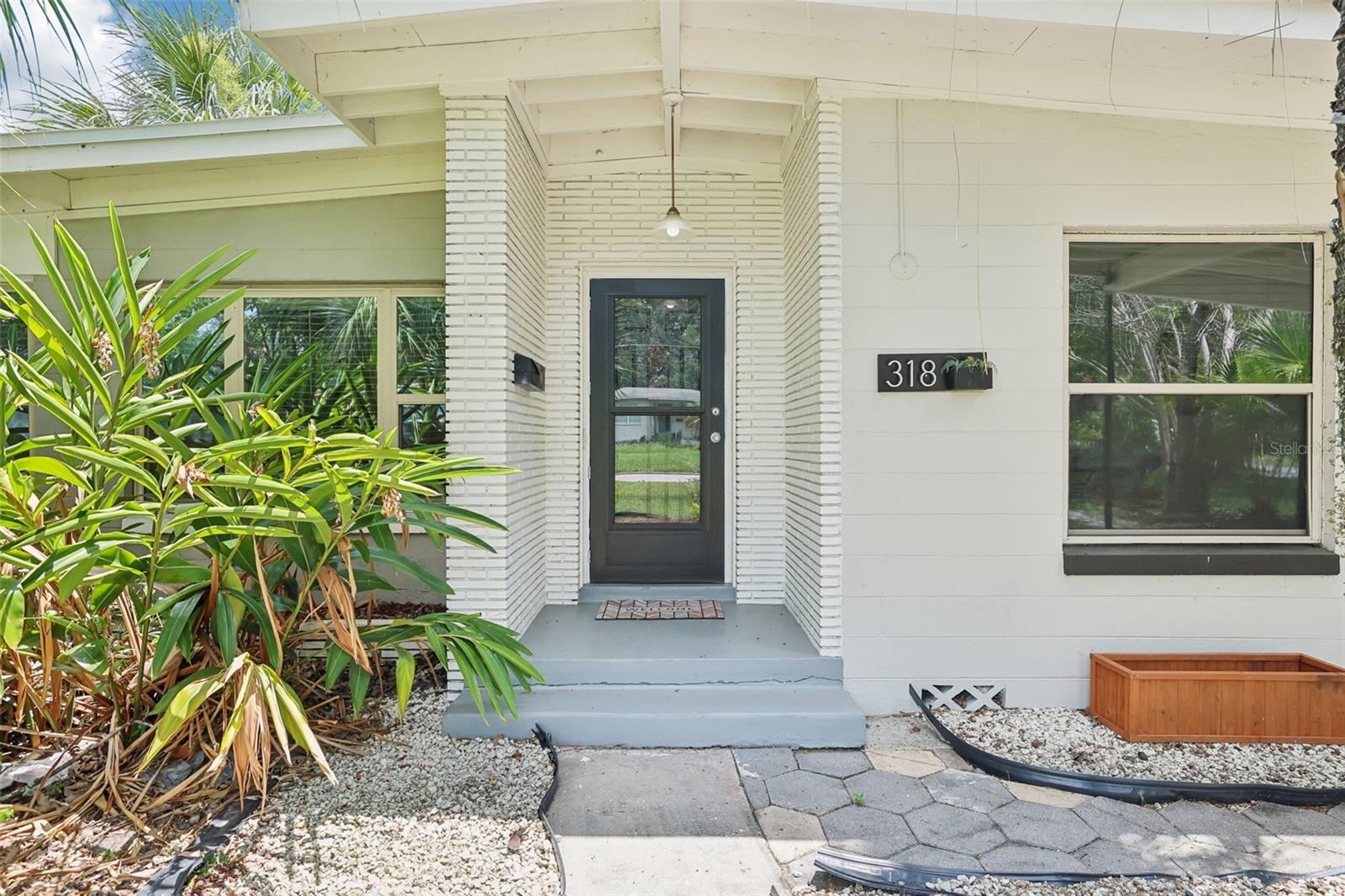 318 Jersey, Orlando, FL 32806