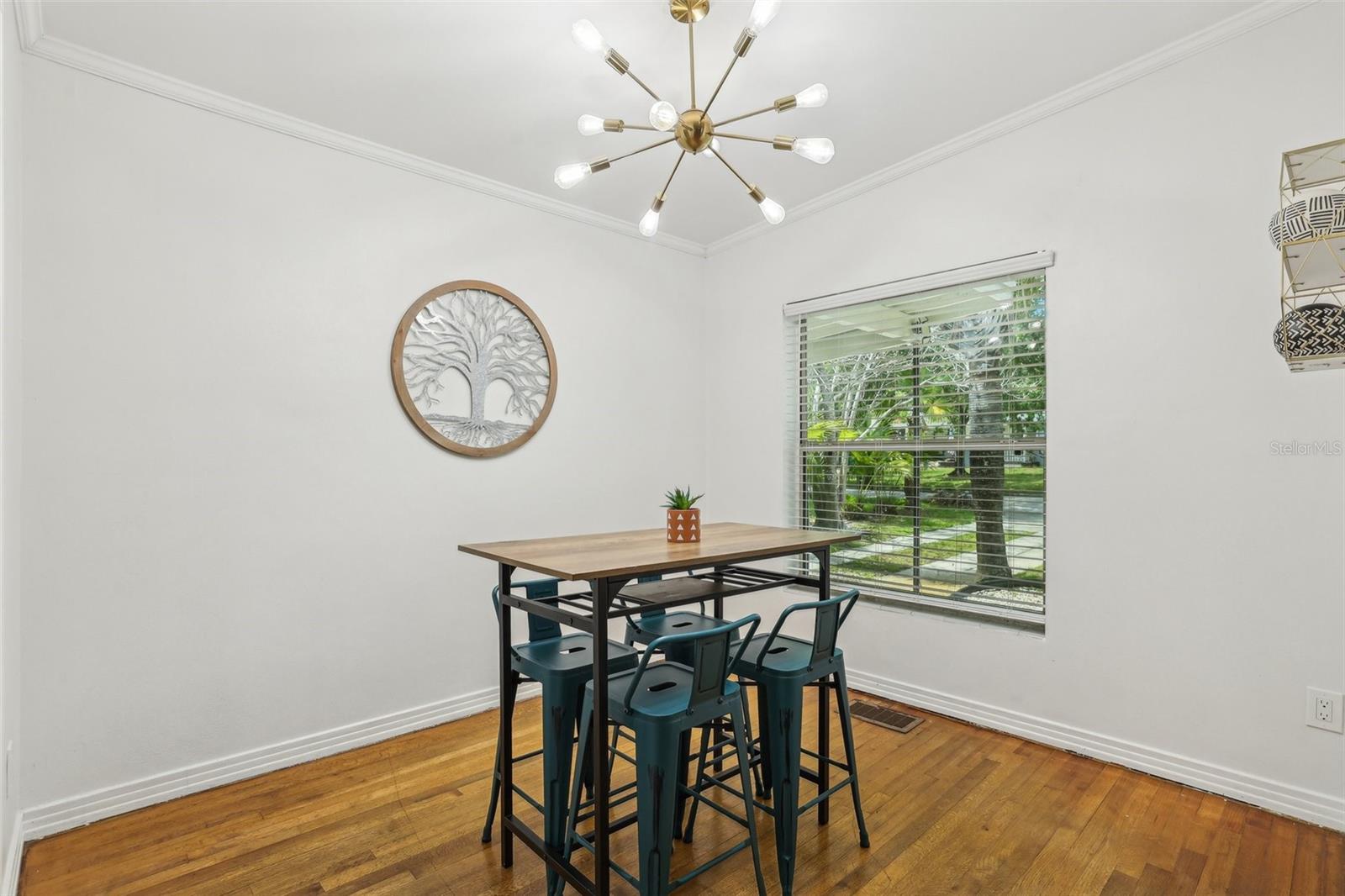318 Jersey, Orlando, FL 32806