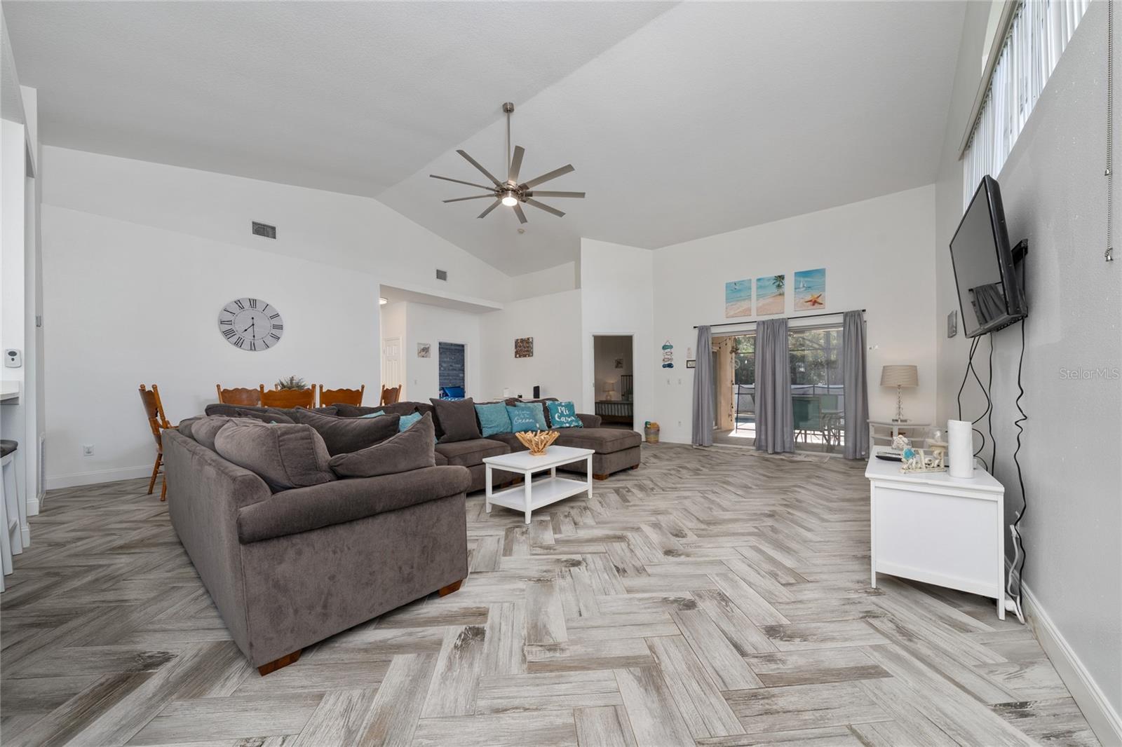 2902 Paddington, Kissimmee, FL 34747