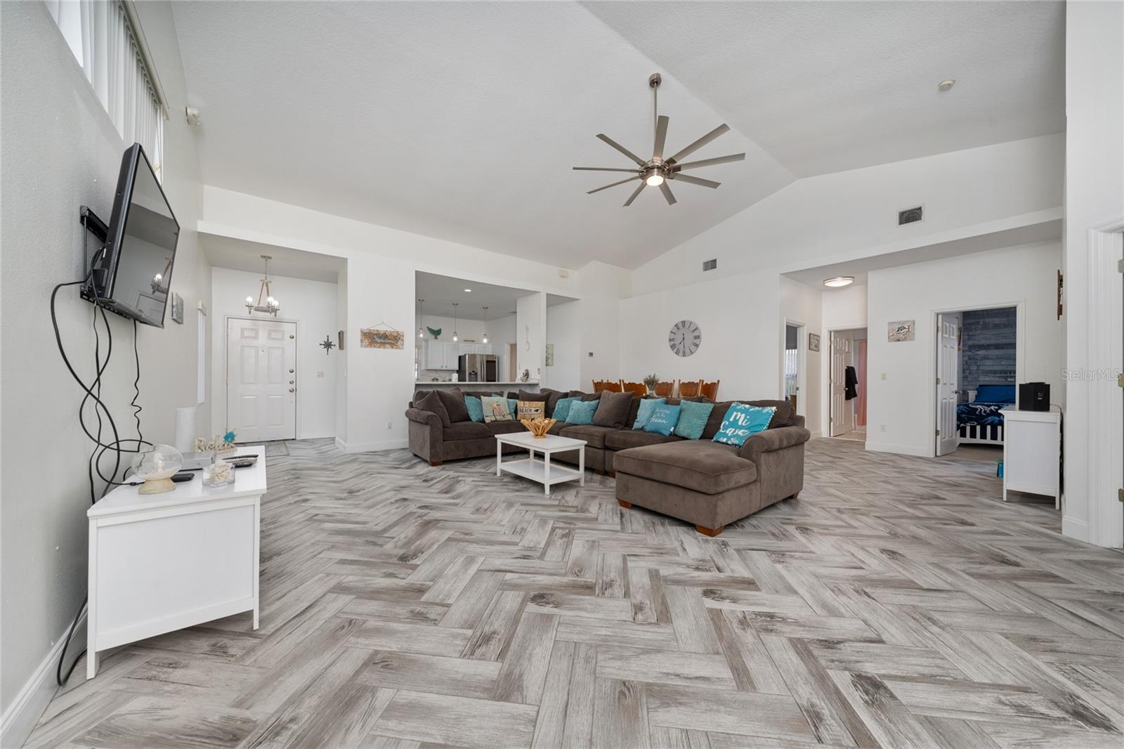 2902 Paddington, Kissimmee, FL 34747
