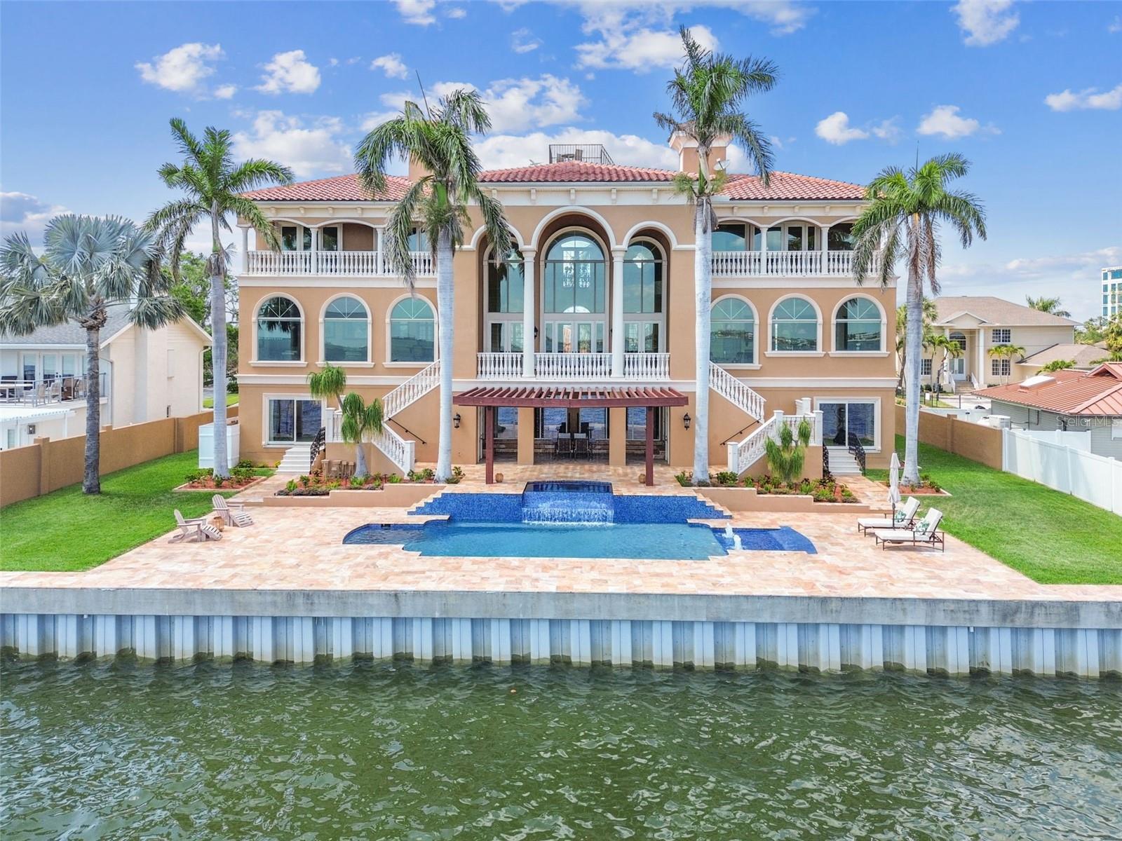 5810 Mariner, Tampa, FL 33609