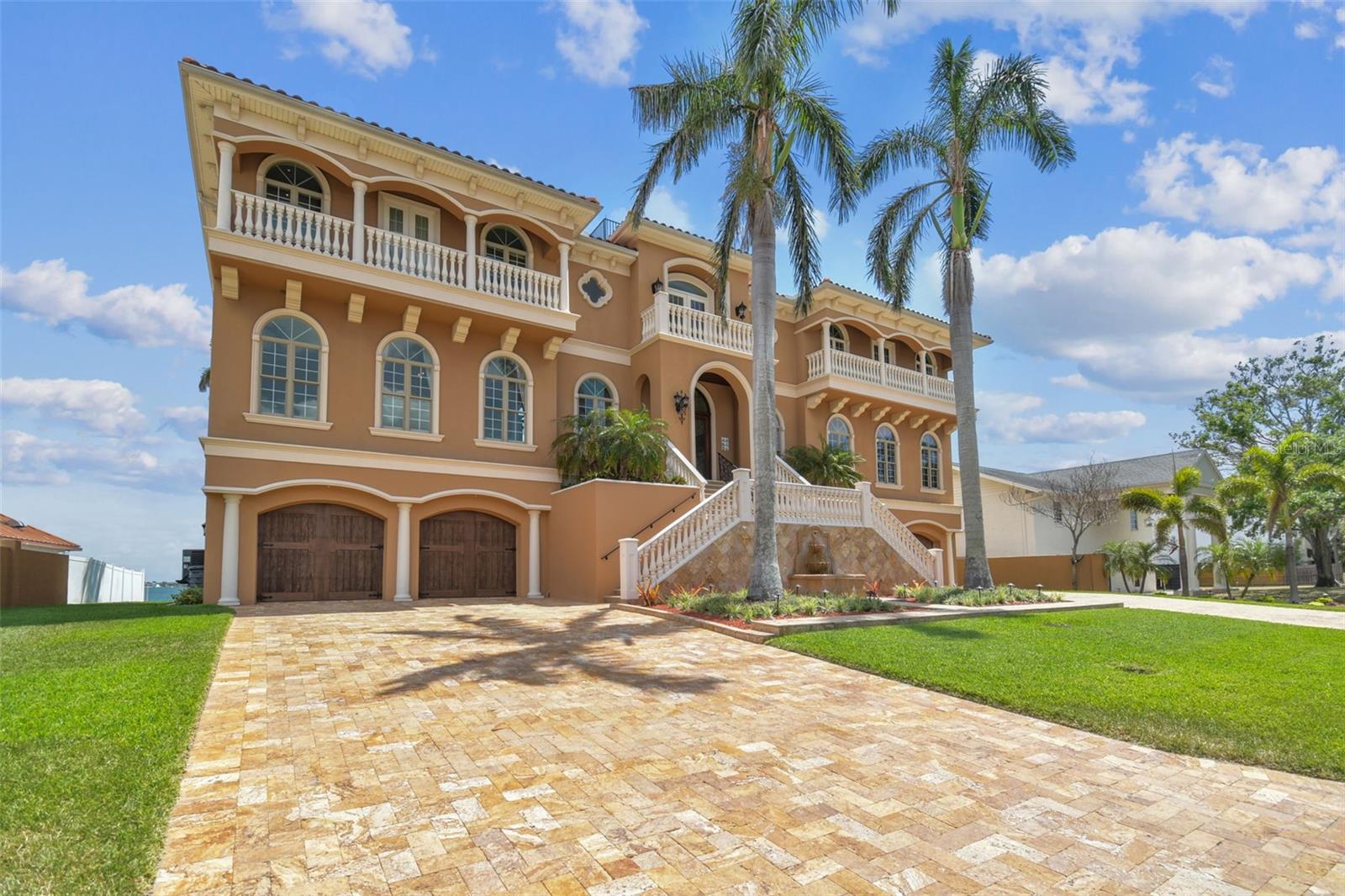 5810 Mariner, Tampa, FL 33609
