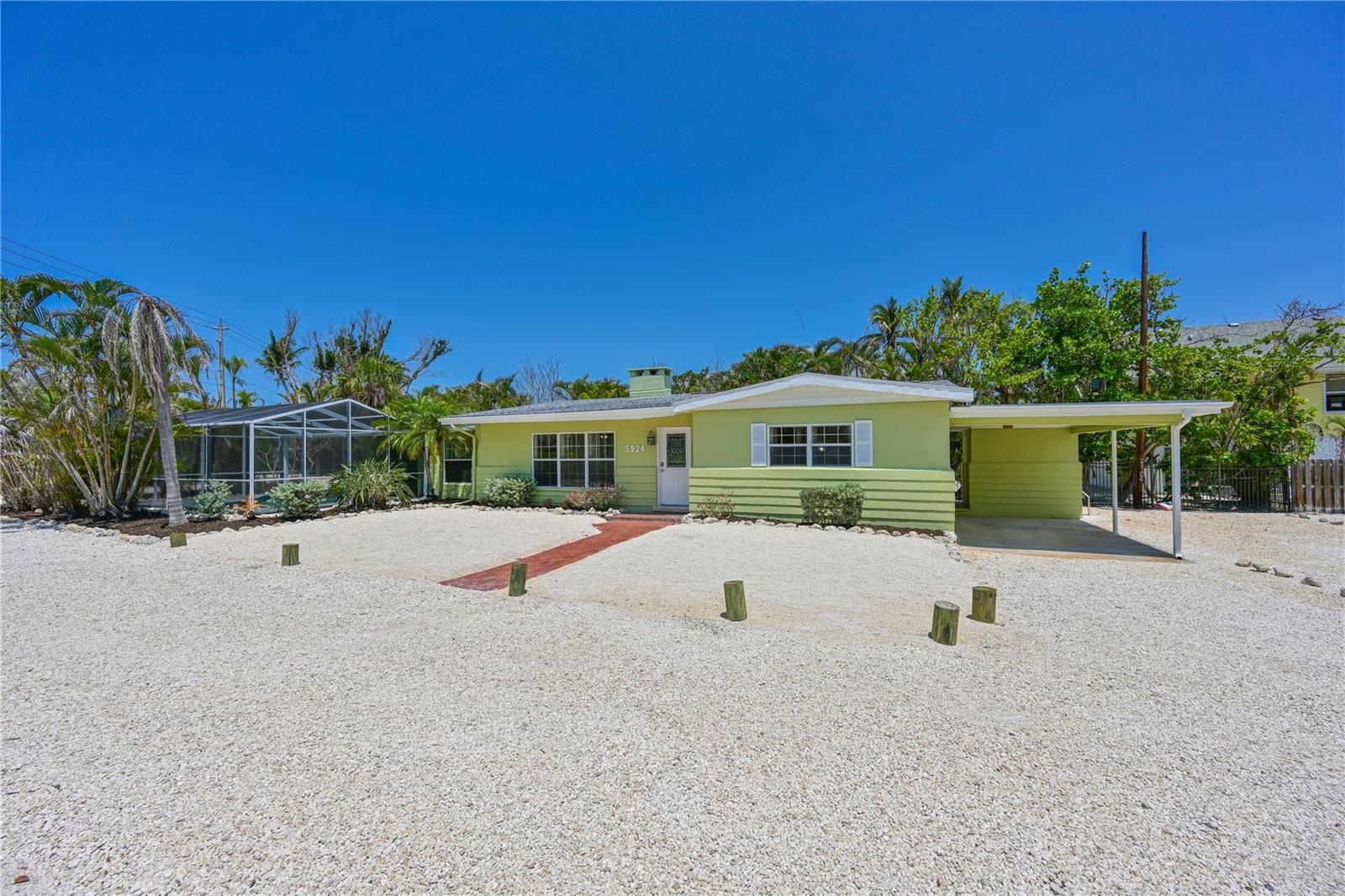 5924 Gulf of Mexico, Longboat Key, FL 34228
