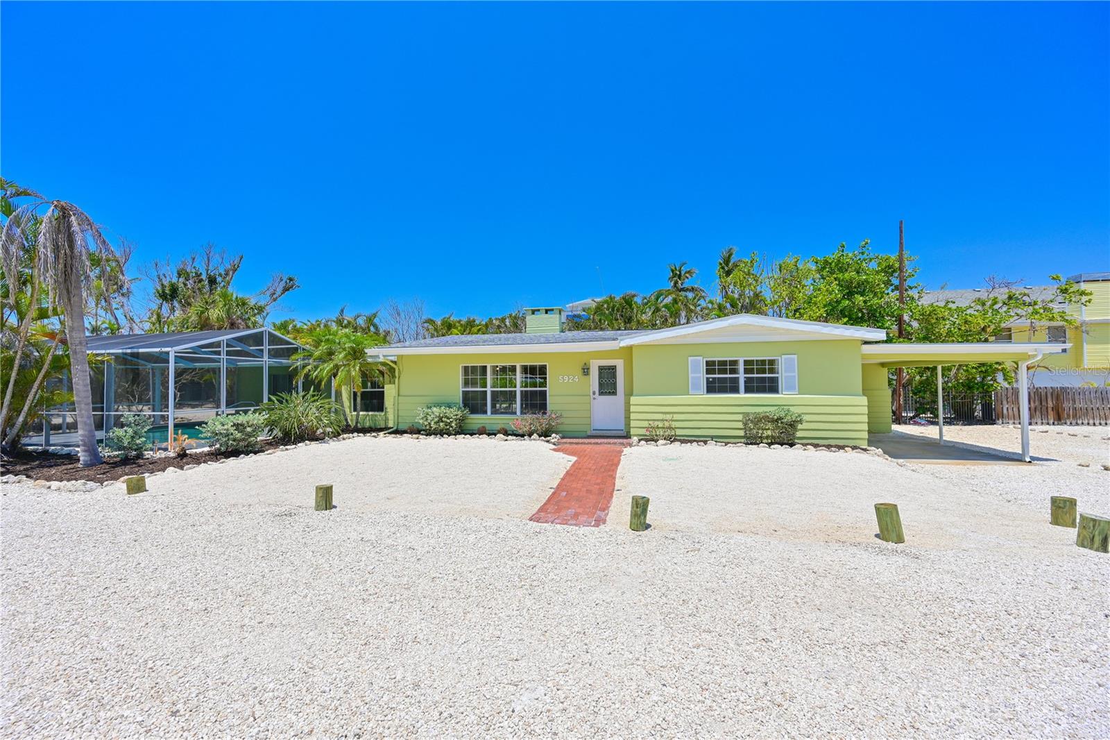 5924 Gulf of Mexico, Longboat Key, FL 34228