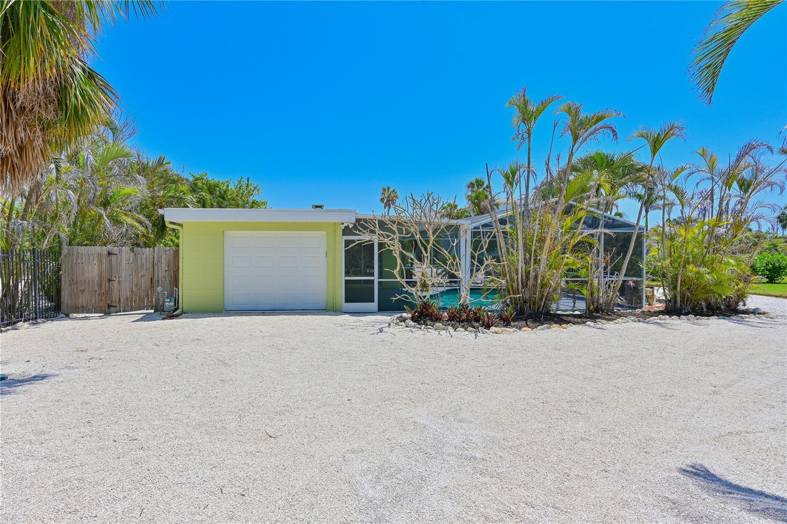 5924 Gulf of Mexico, Longboat Key, FL 34228