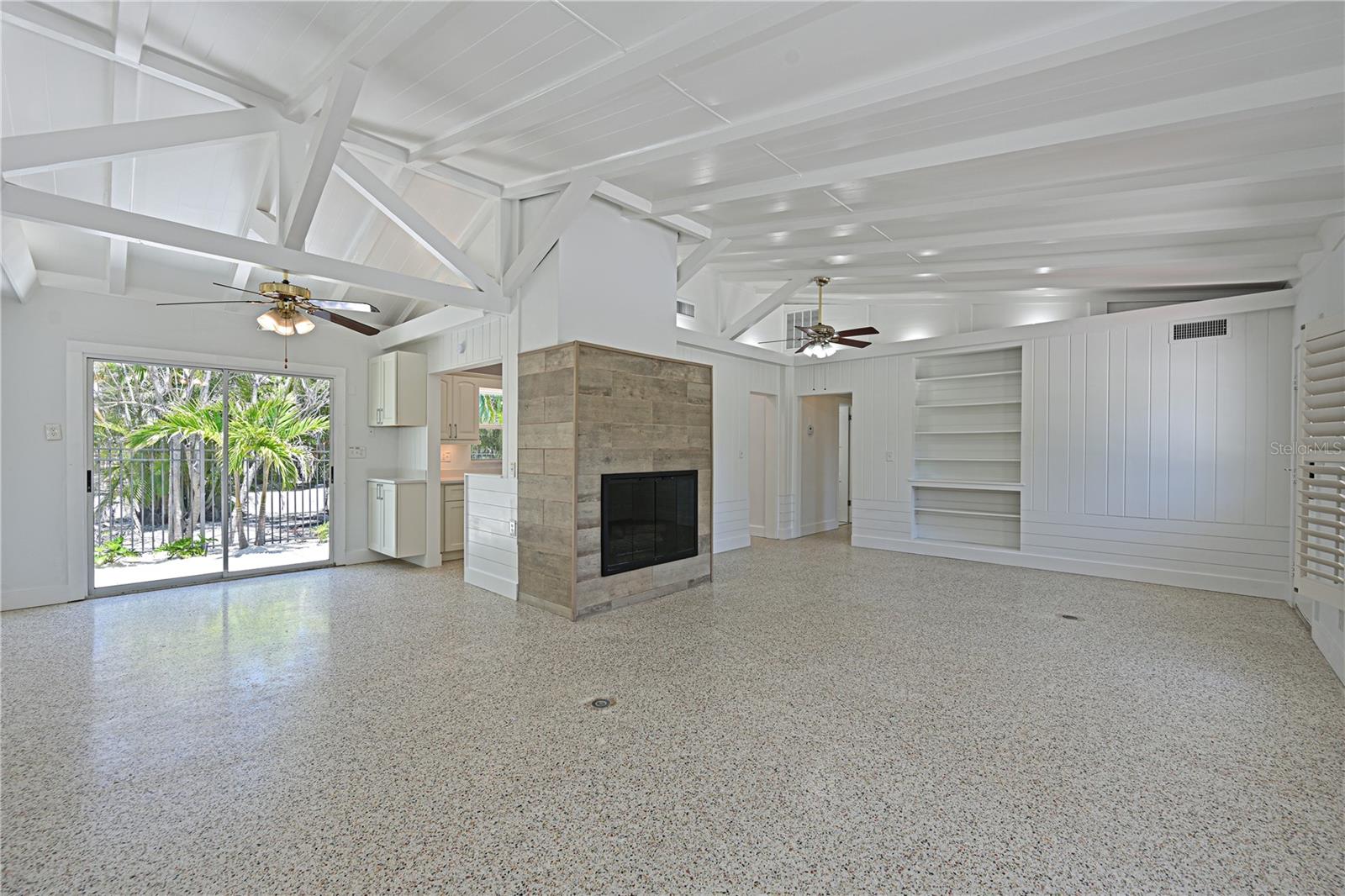 5924 Gulf of Mexico, Longboat Key, FL 34228