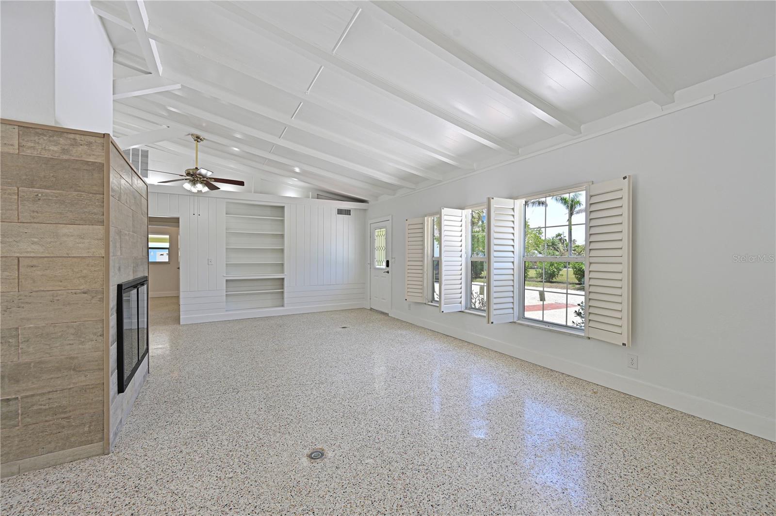 5924 Gulf of Mexico, Longboat Key, FL 34228