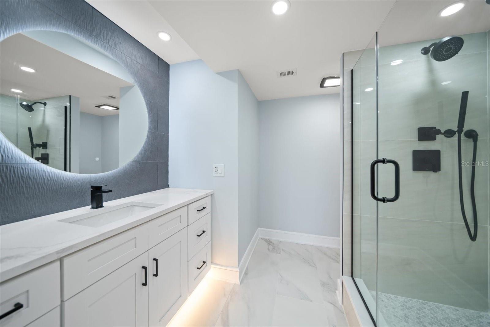 1400 Gulf Unit 804, Clearwater Beach, FL 33767