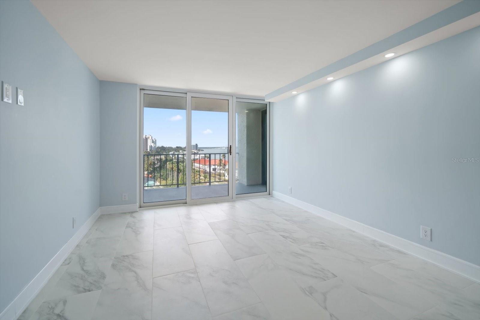 1400 Gulf Unit 804, Clearwater Beach, FL 33767