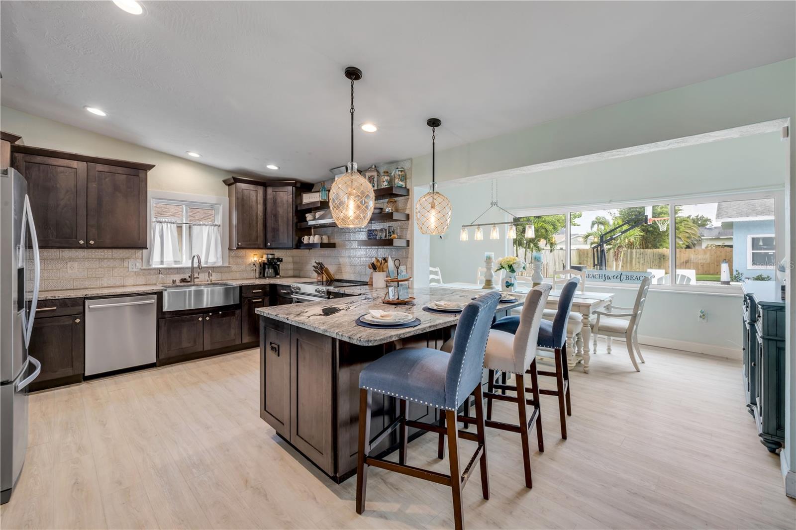 90 Cunningham, New Smyrna Beach, FL 32168