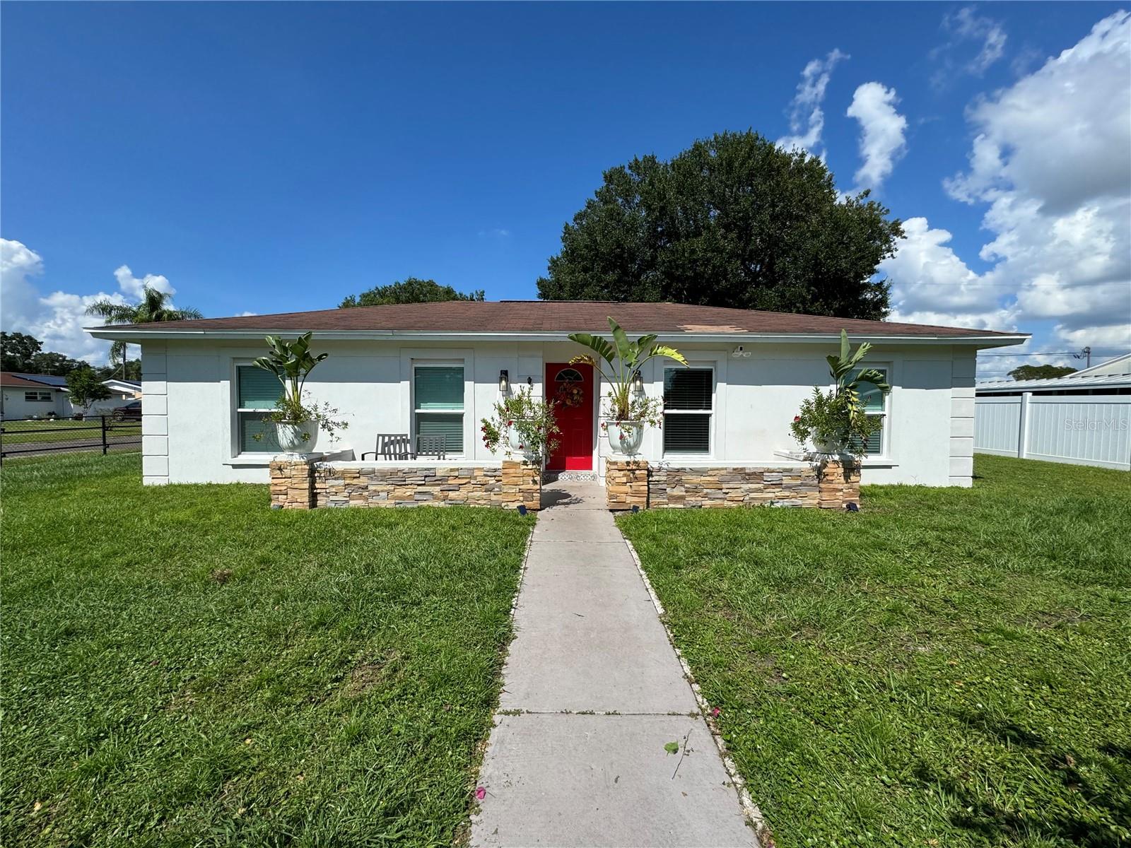 7102 Reindeer, Tampa, FL 33619