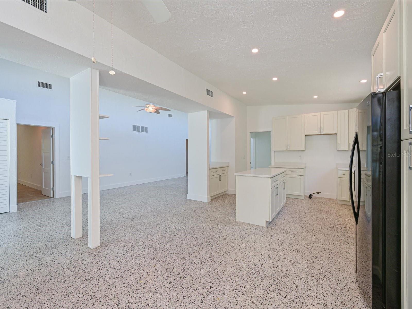 5920 Gulf of Mexico, Longboat Key, FL 34228