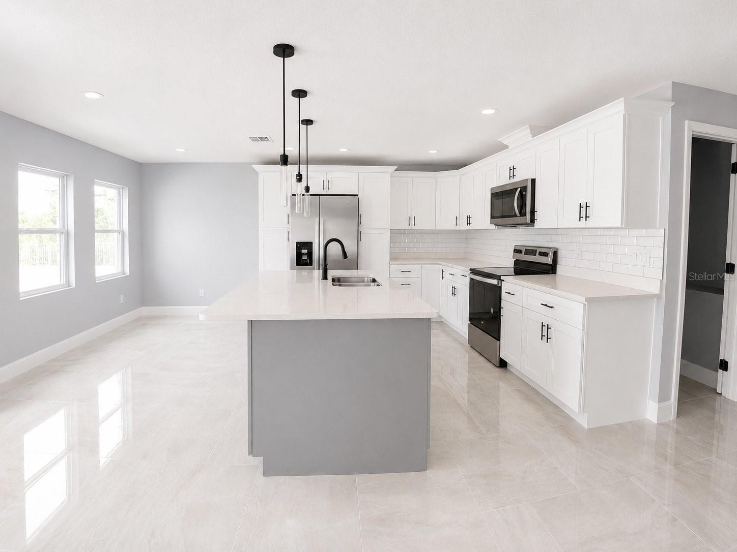 3704 Smith Tree, Tampa, FL 33619