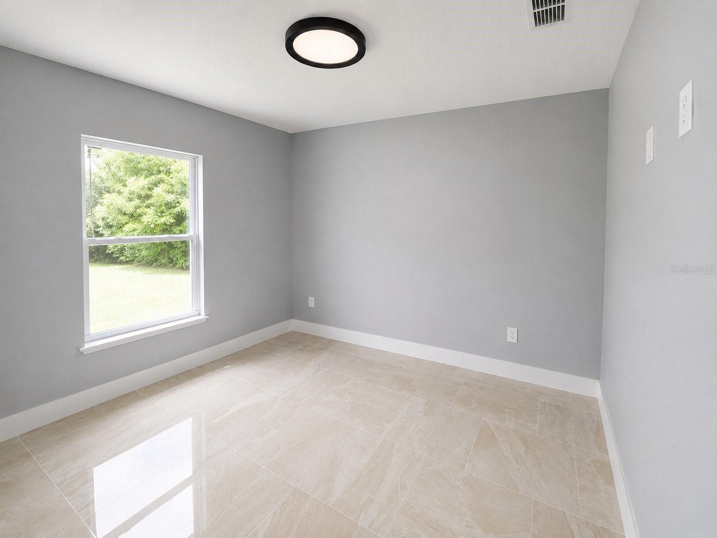 3704 Smith Tree, Tampa, FL 33619