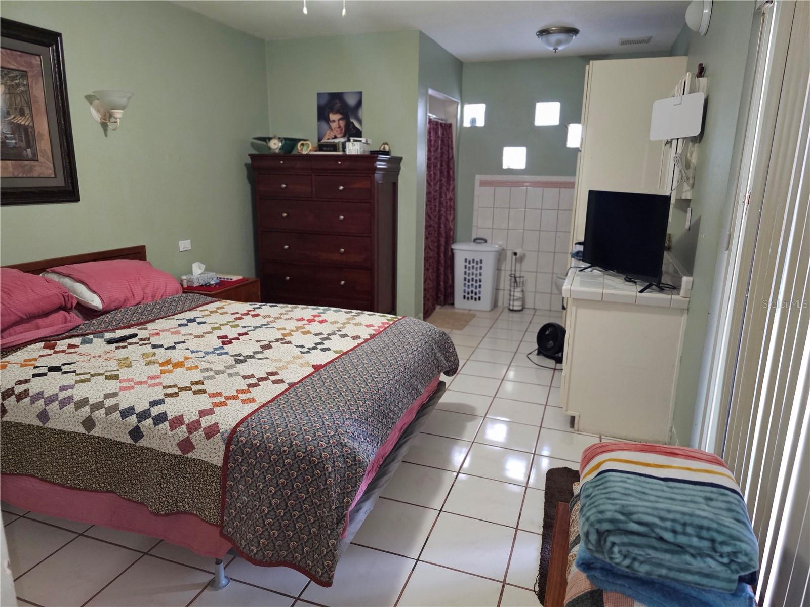 1114 27th Unit A, Ruskin, FL 33570