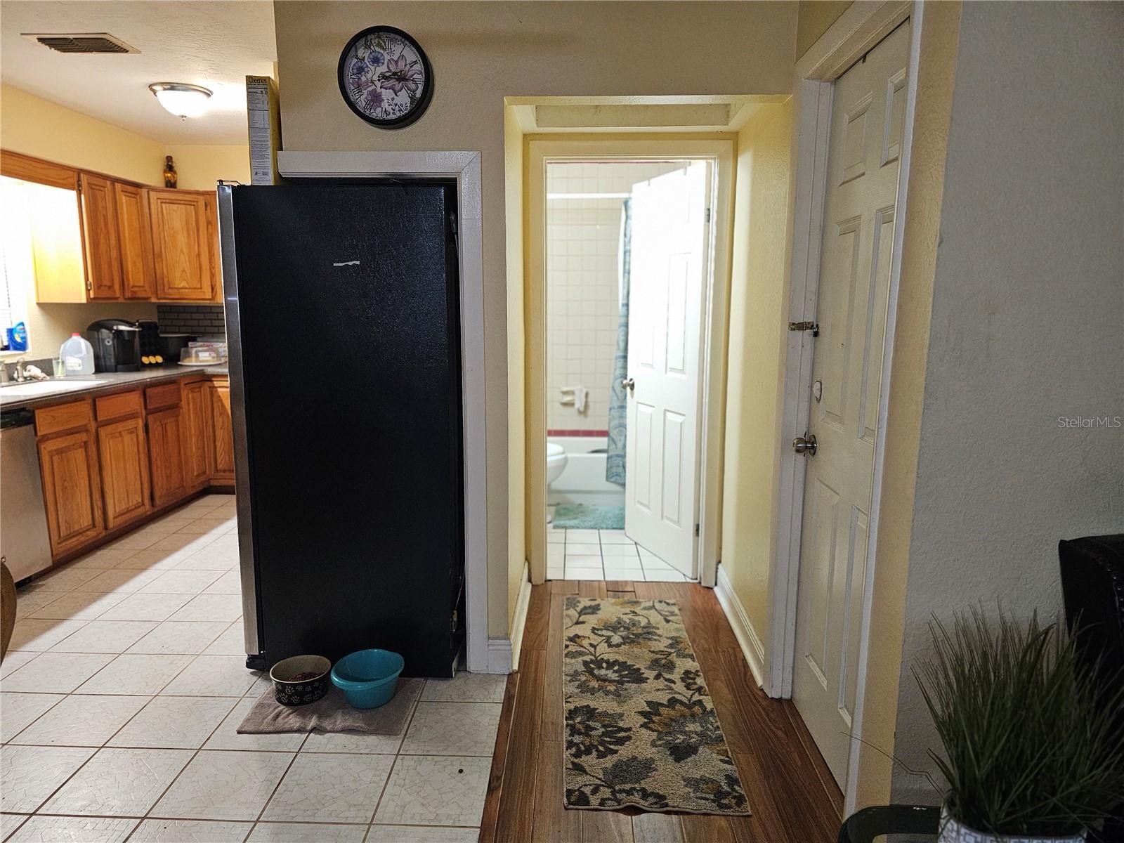 1114 27th Unit A, Ruskin, FL 33570