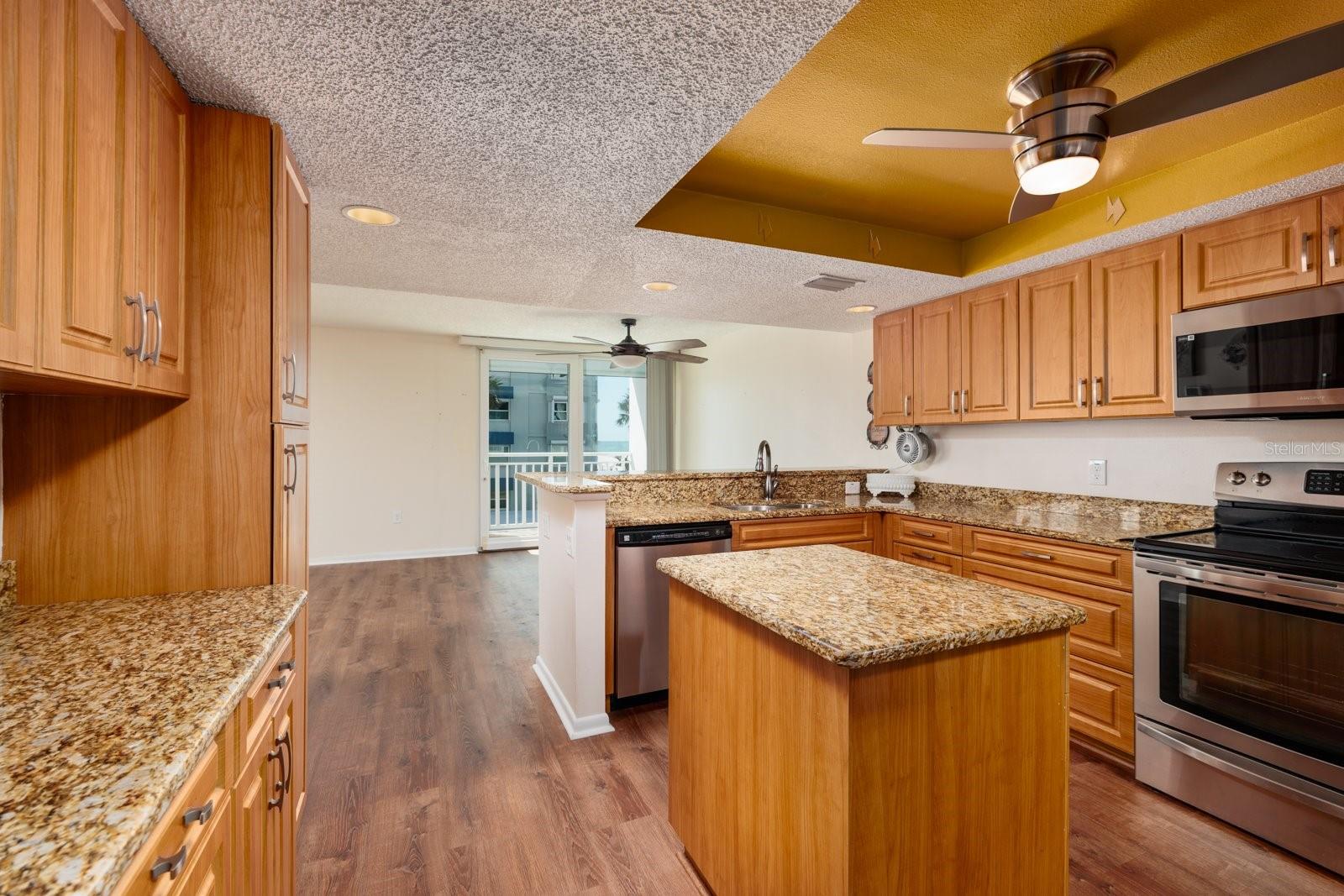 17408 Gulf Unit 203, Redington Shores, FL 33708