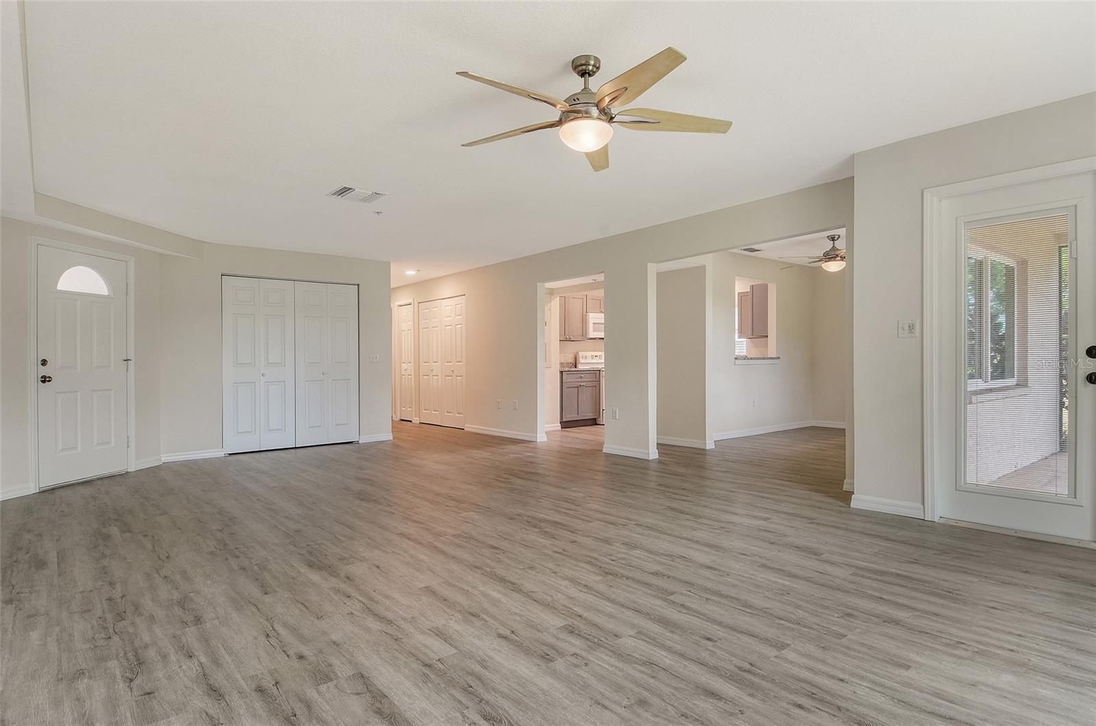 383 Bobby Jones Unit 383, Sarasota, FL 34232