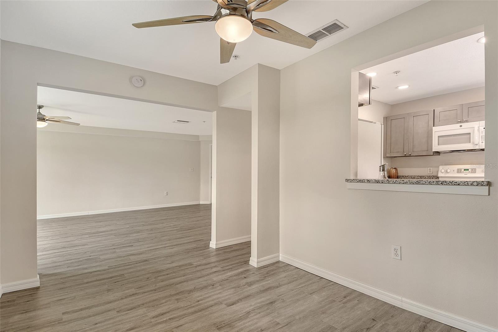 383 Bobby Jones Unit 383, Sarasota, FL 34232