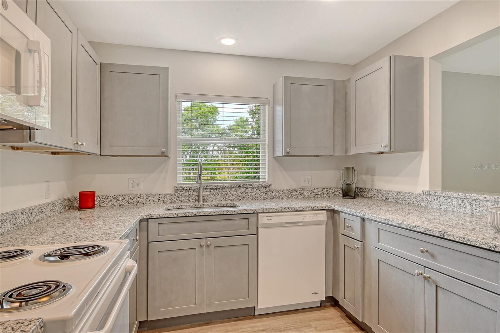 383 Bobby Jones Unit 383, Sarasota, FL 34232