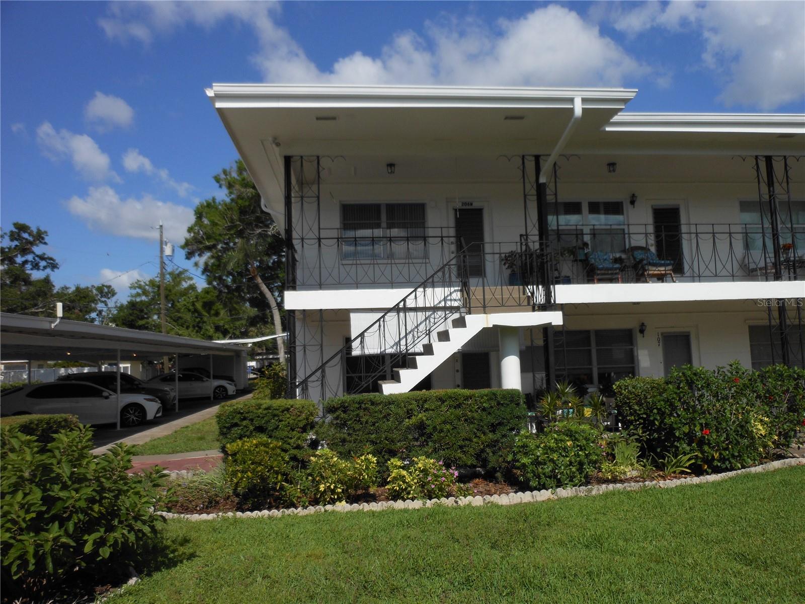 138 36th Unit 206w, St Petersburg, FL 33704