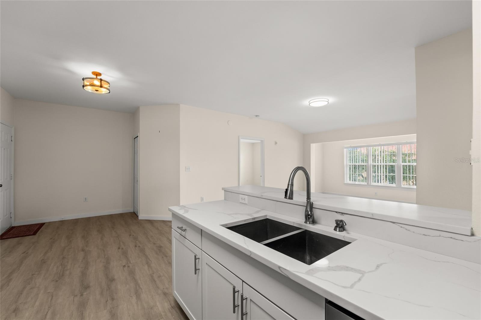 5447 Vineland Unit 1308, Orlando, FL 32811