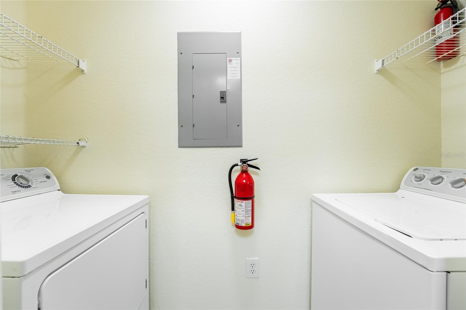 5447 Vineland Unit 1308, Orlando, FL 32811