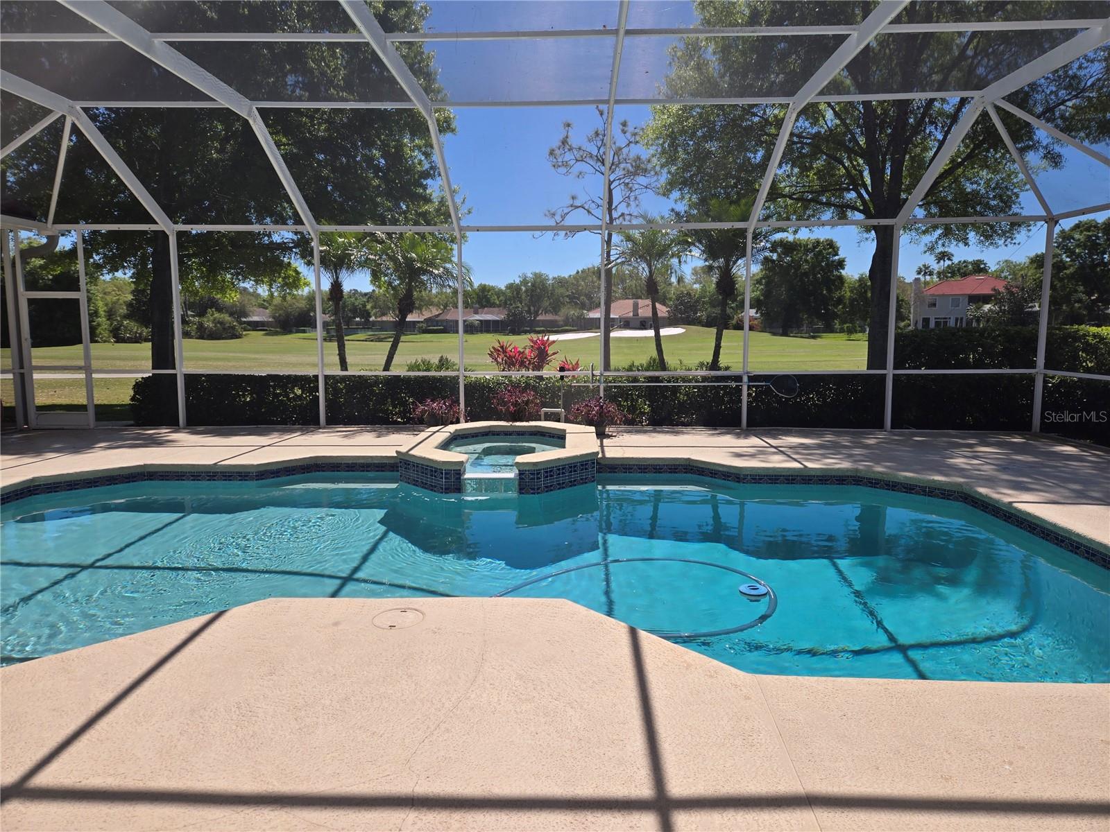 9127 Woodridge Run, Tampa, FL 33647