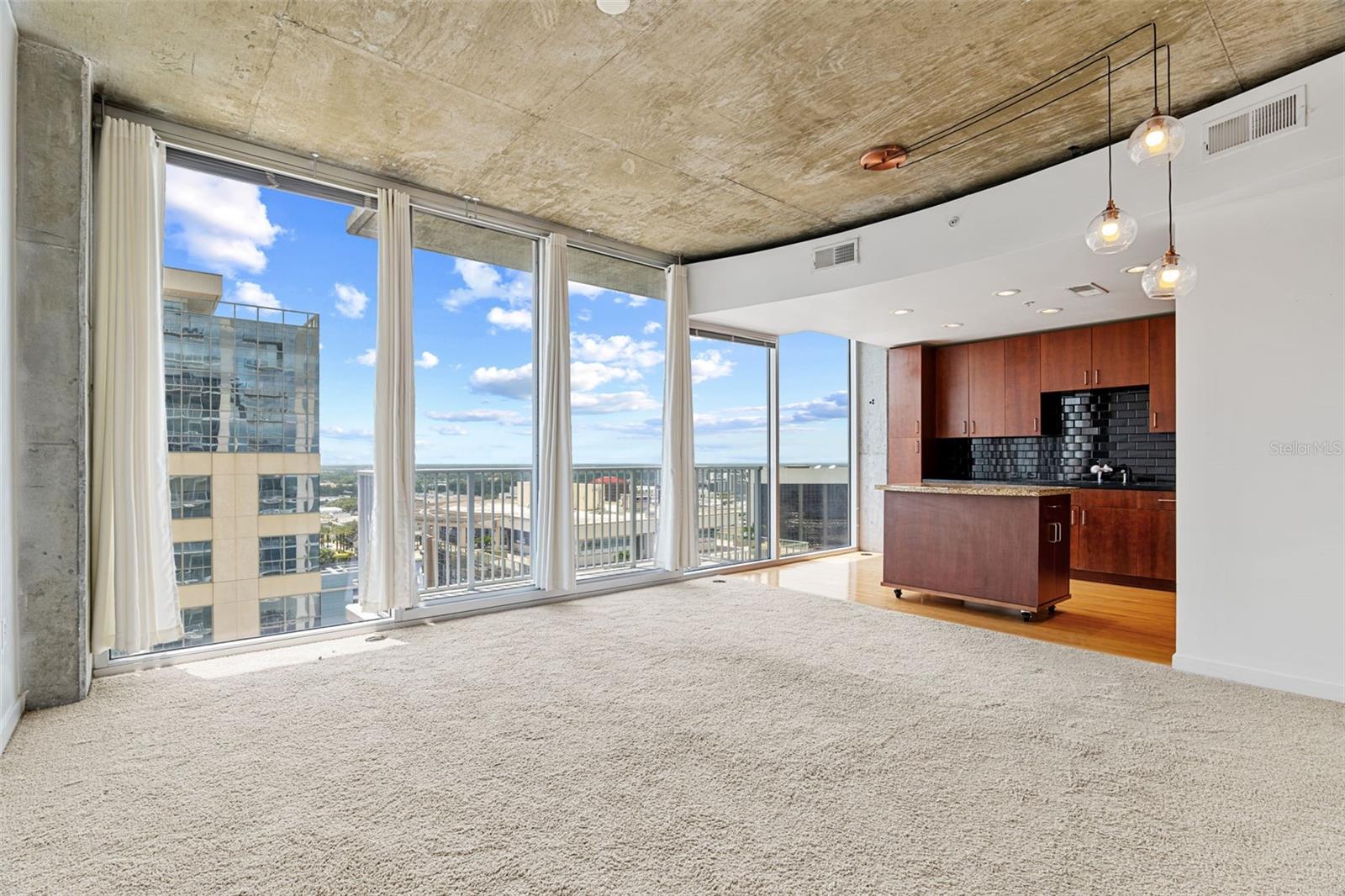 155 Court Unit 2008, Orlando, FL 32801