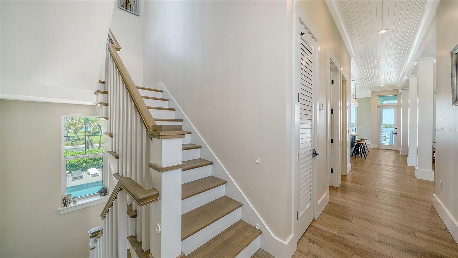 630 De Narvaez, Longboat Key, FL 34228