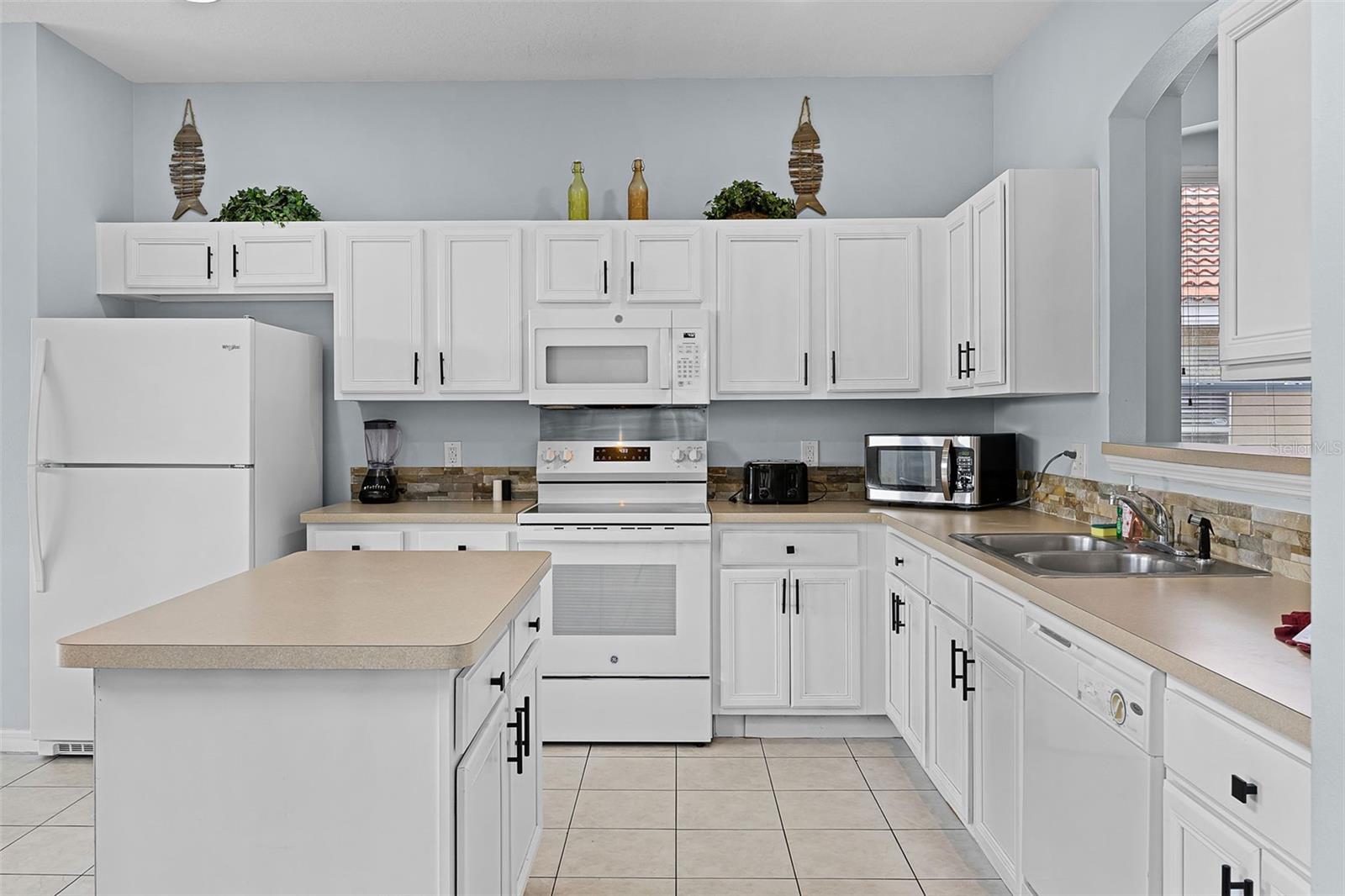 321 Rosso, Davenport, FL 33837