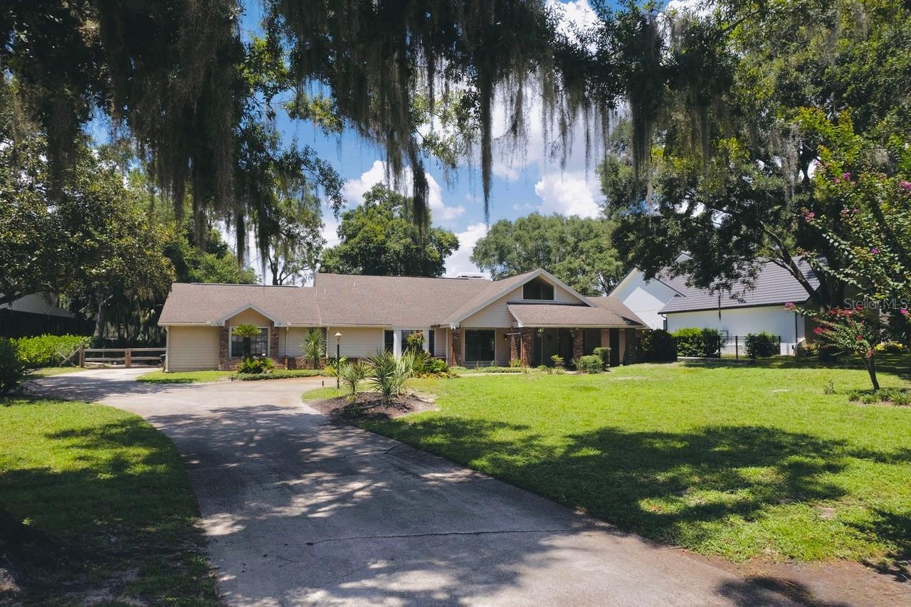 11923 Lake Butler, Windermere, FL 34786