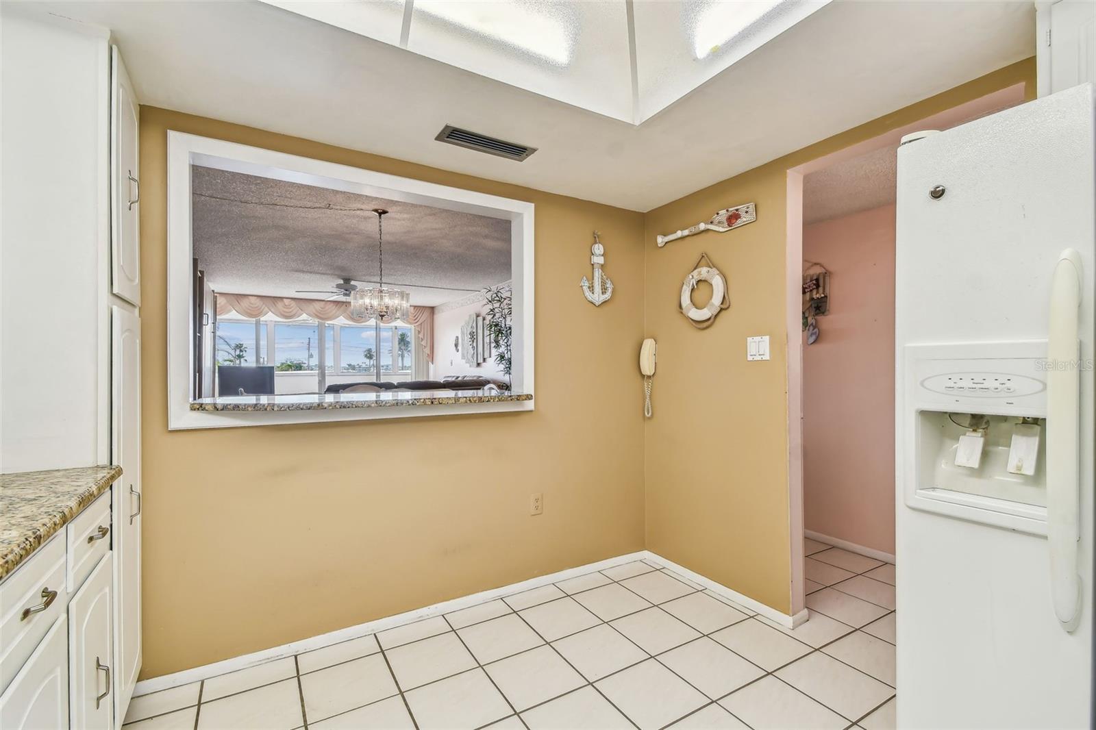 17920 Gulf Unit 208, Redington Shores, FL 33708