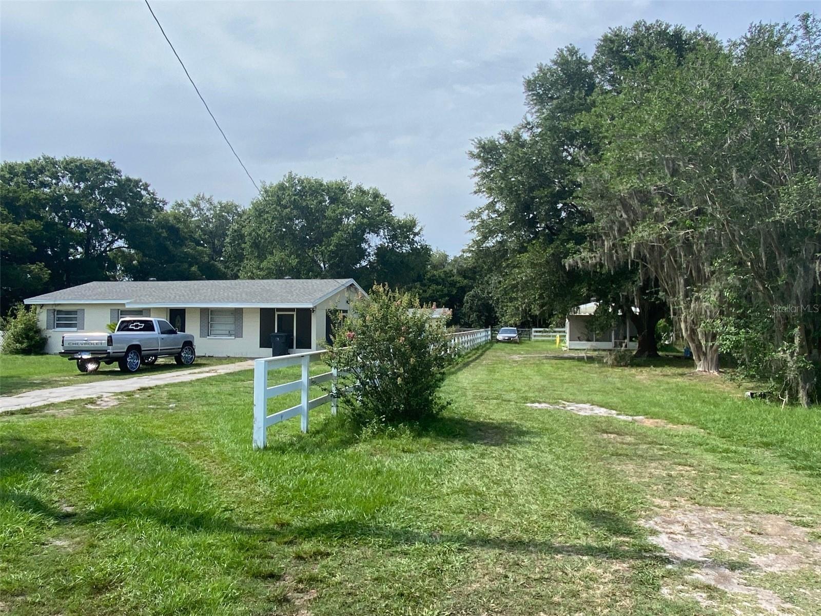4316 Knights Griffin, Plant City, FL 33565