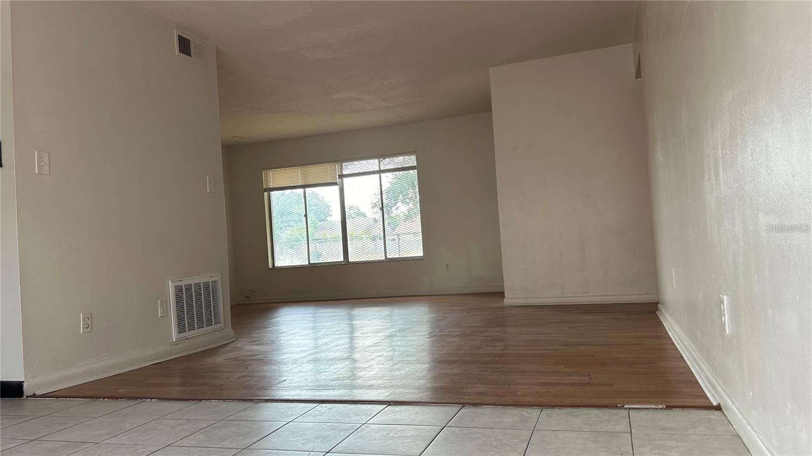 2235 Silver Pines Unit 401, Orlando, FL 32808