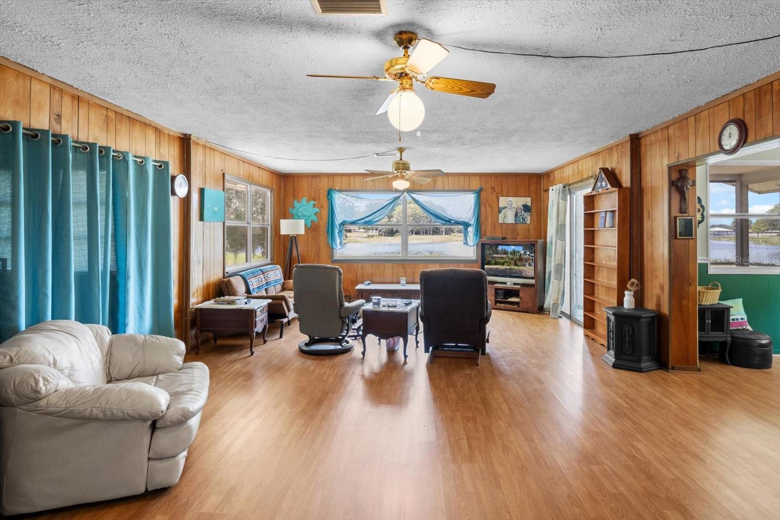 1226 Telephone Point, Inverness, FL 34450