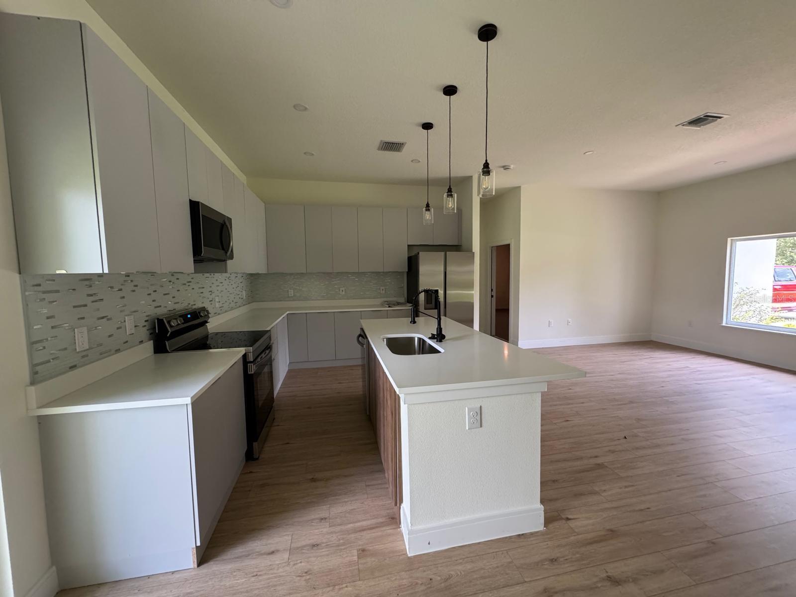 353 Warrington, Port Charlotte, FL 33954
