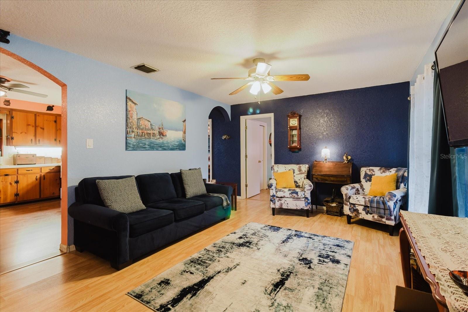 4015 Asbury, Sarasota, FL 34233