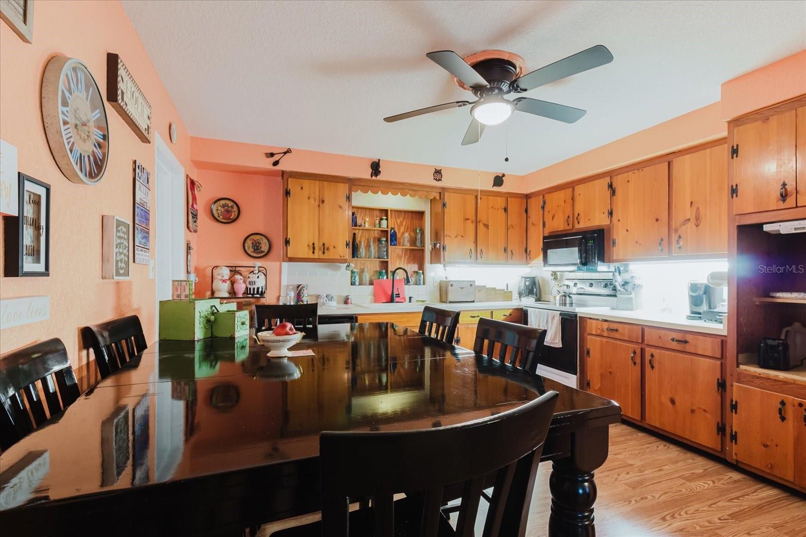 4015 Asbury, Sarasota, FL 34233
