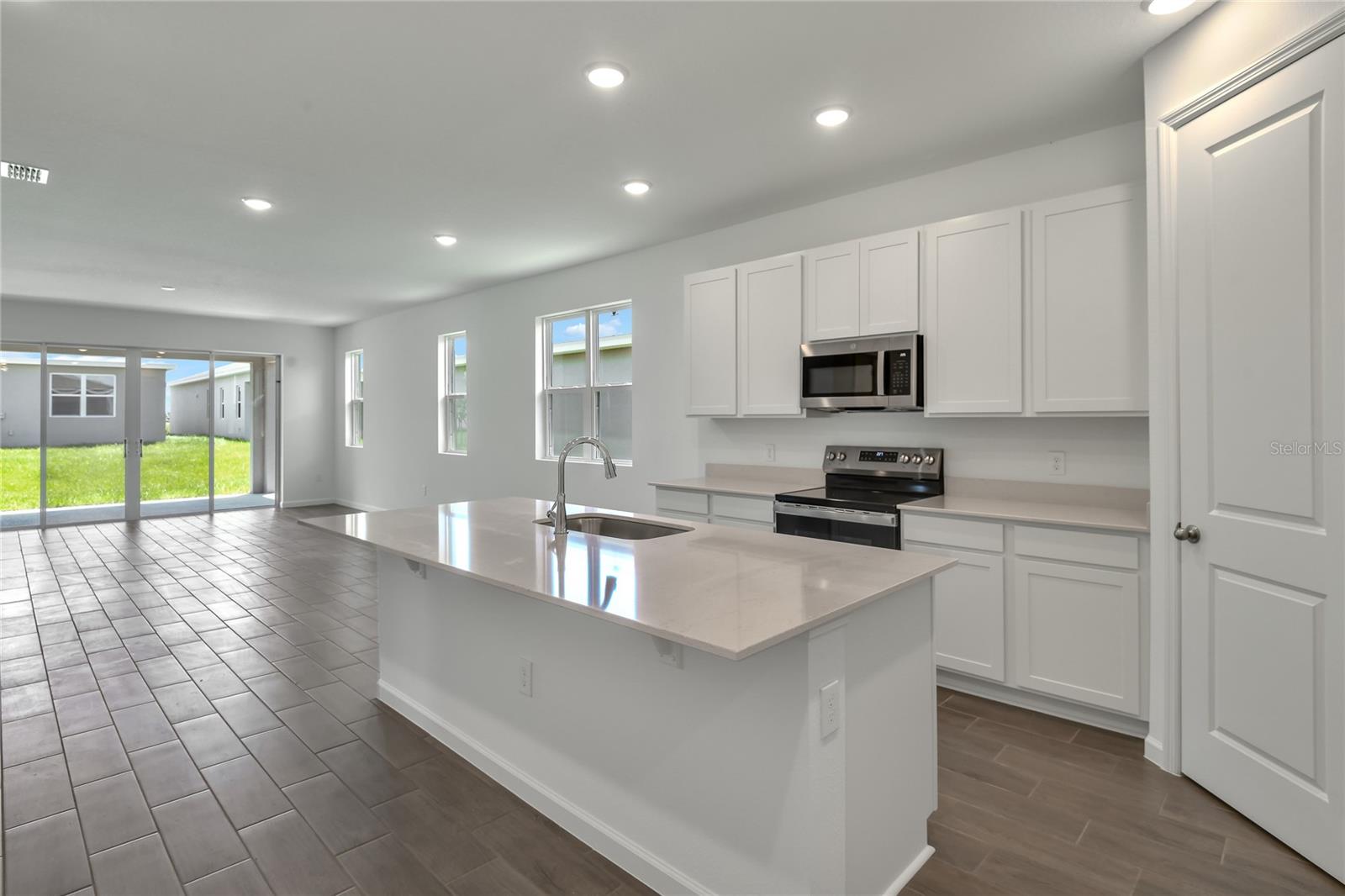 5147 Kinsley, Winter Haven, FL 33884