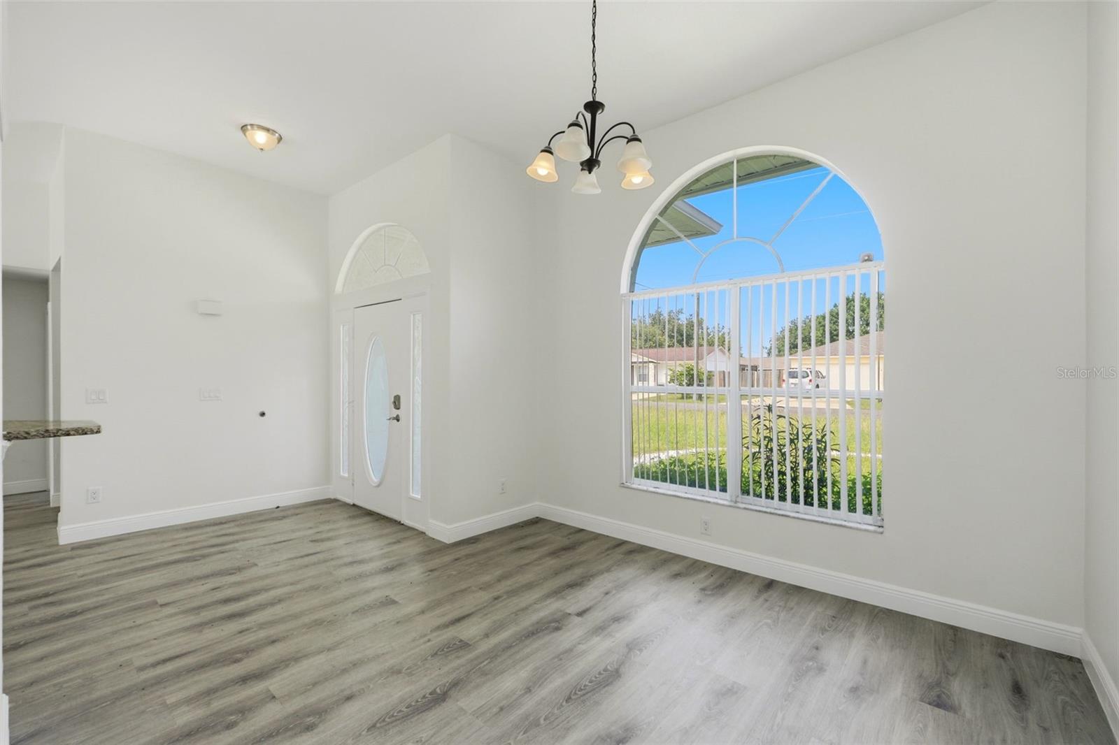 657 Mckinley, Kissimmee, FL 34758