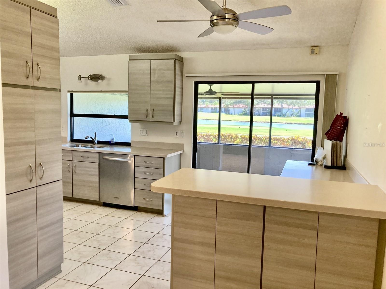 3407 Avenida Madera Unit A, Bradenton, FL 34210
