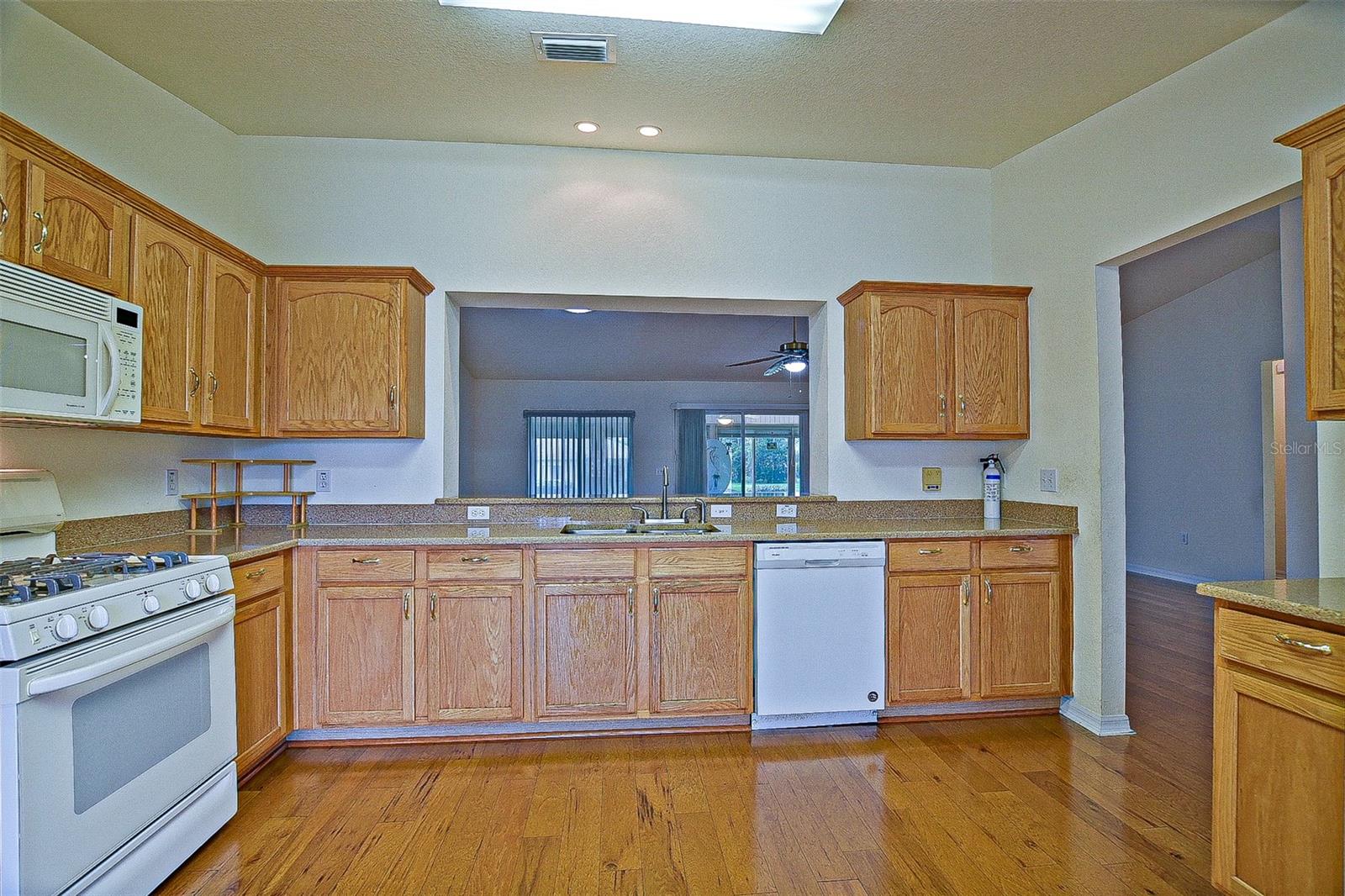 13863 85th, Summerfield, FL 34491