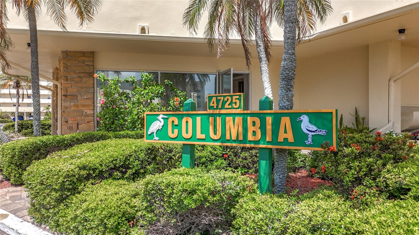 4725 Cove Circle Unit 908, St Petersburg, FL 33708