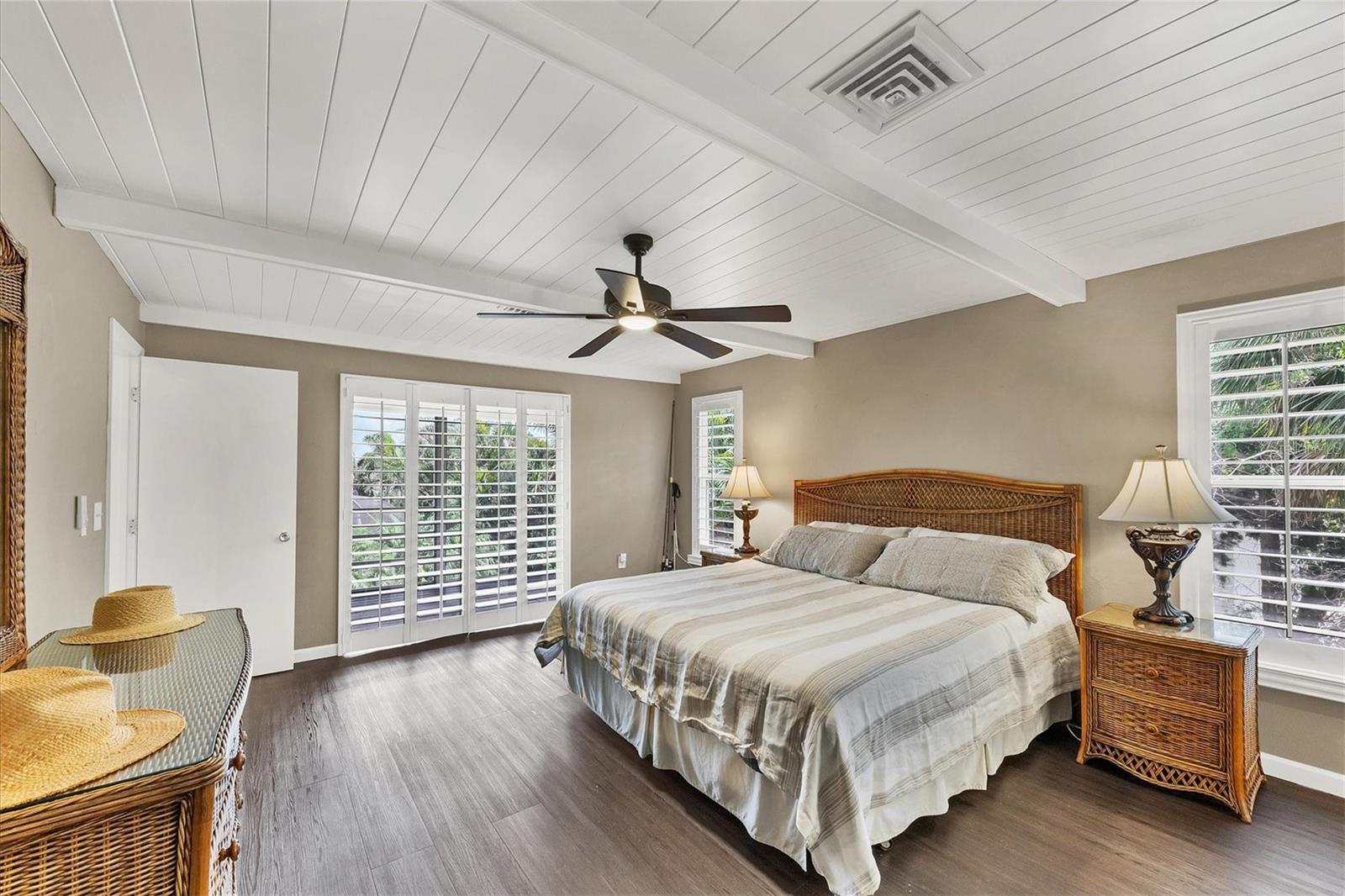 7505 Manasota Key Rd, Englewood, FL 34223