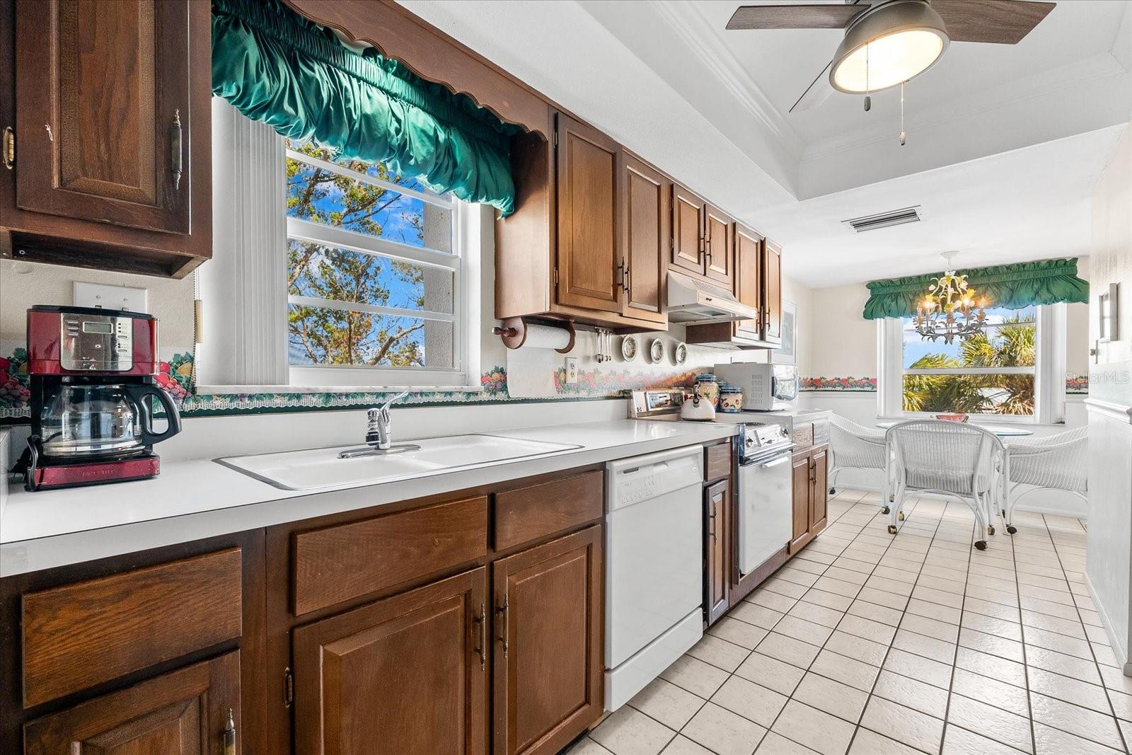 5600 Beach Way Unit 201, Sarasota, FL 34242